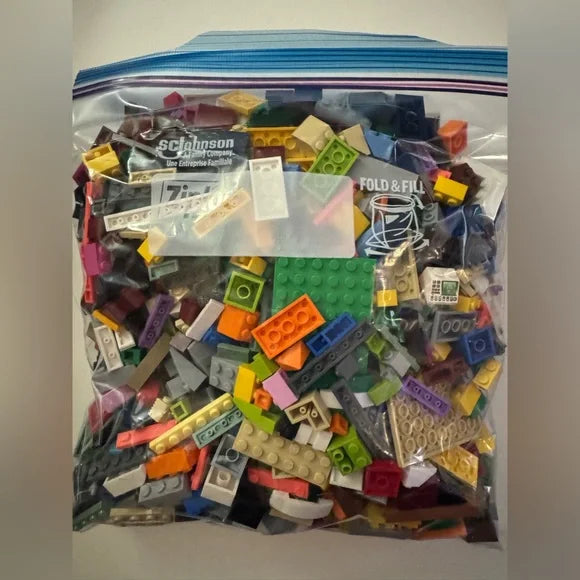 5 lbs of used Lego bricks + 5 sealed Series 27 minifigs
